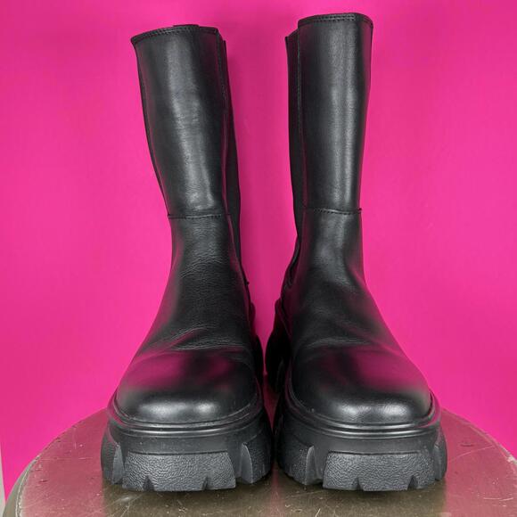 Aqua Trixy Black Leather Chunky Lug Sole Mid Calf Pull-On Boot US 6.5 - Picture 2 of 7